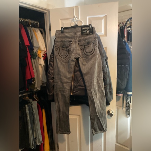 Men's Gray and black True Religion Jeans - Picture 2 of 5